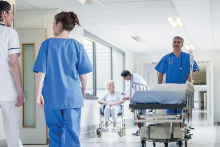 Couloir d'un service hospitalier